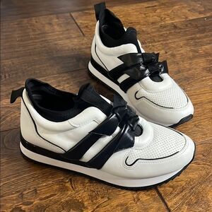 Alexandre Birman Clarita Jogger low-top sneakers, size 37 EU/7 US